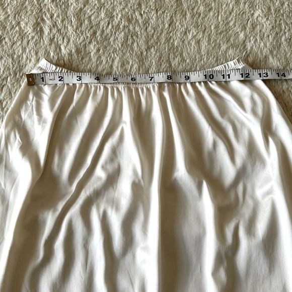 Vintage Vanity Fair slip white size SML - Picture 11 of 13